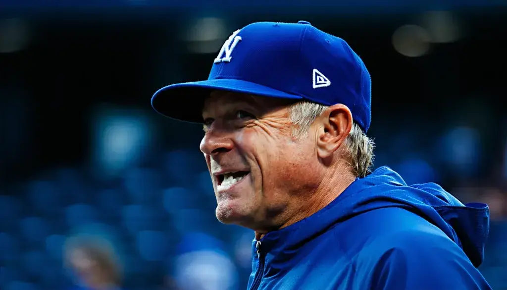 World Series-winning manager gets emotional after learning on live TV his team will retire his number